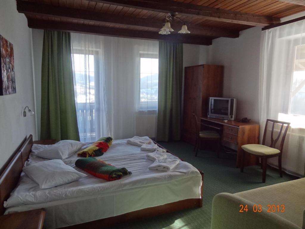 Hotel Alpenhof Pansion à Slavsko Chambre photo