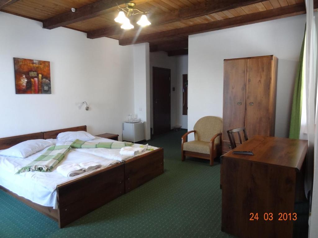 Hotel Alpenhof Pansion à Slavsko Chambre photo